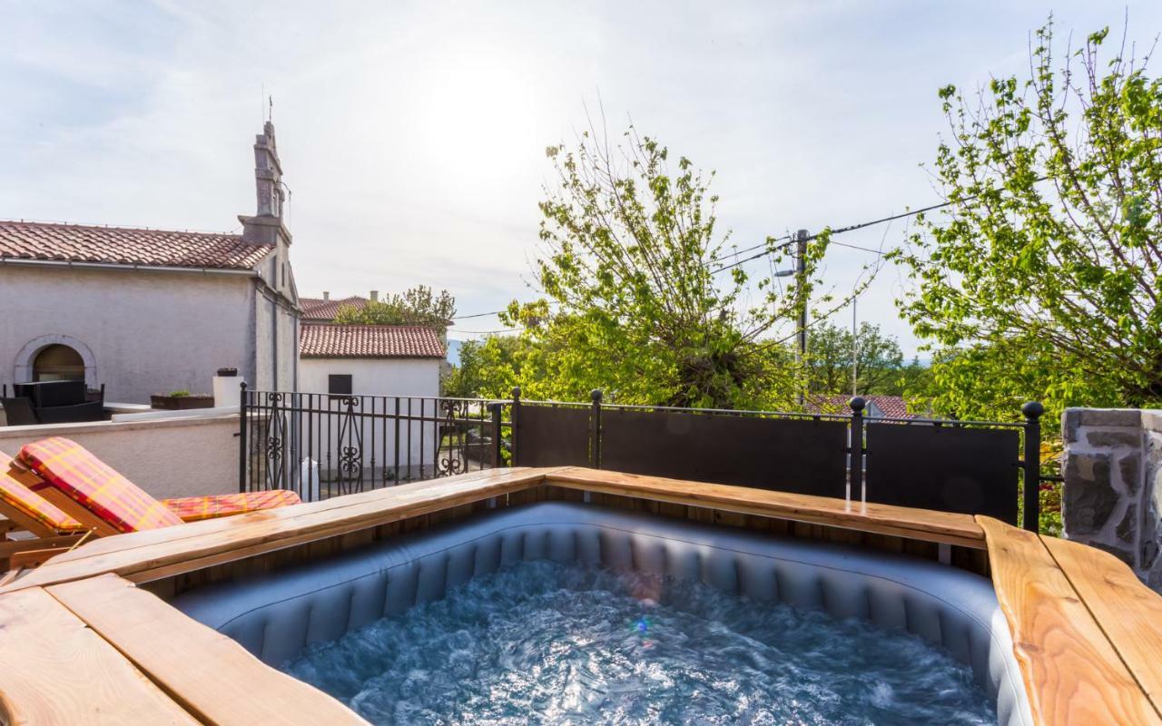 Villa Mulberry Milohnici ภายนอก รูปภาพ