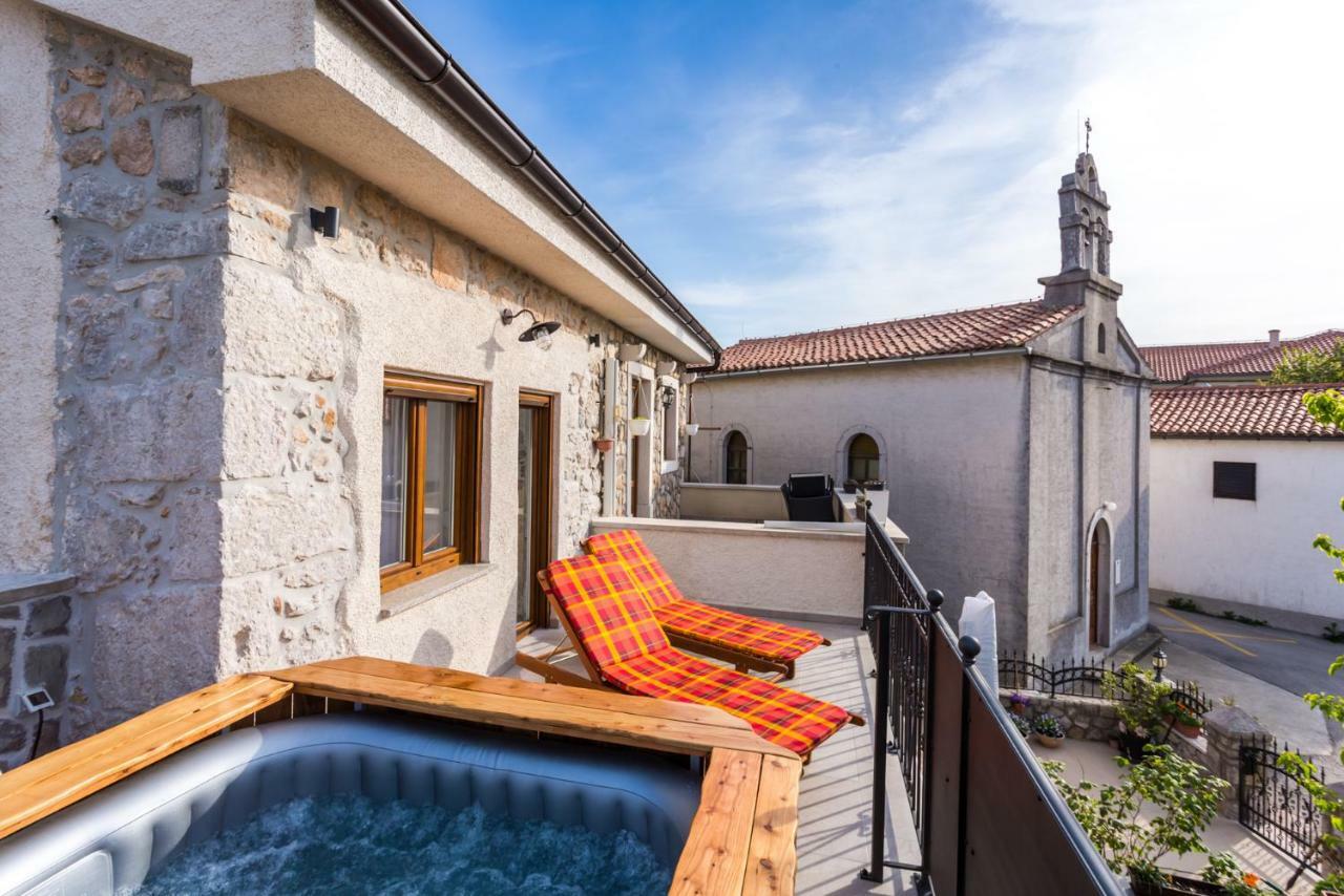 Villa Mulberry Milohnici ภายนอก รูปภาพ